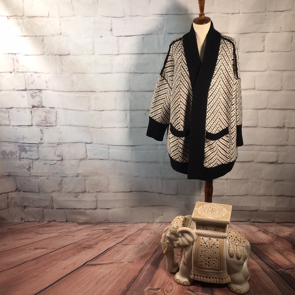 BURBERRY Chunky Knit Sweater Cardigan